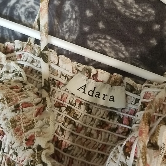 Top - Picture 3 of 3